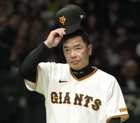 　プロ野球巨人の阿部慎之助監督＝４月、東京ドーム