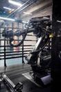 　稼働するアルムの自動工作機械「ＴＴＭＣ」＝７月、金沢市