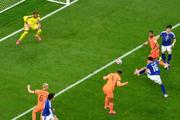 　日本―オランダ　後半、オランダのファンダイク（４）に先制ゴールを決められる日本。ＧＫ鈴木彩＝ダラス（共同）