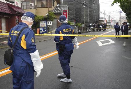 　高林輝行容疑者が男子高校生の頭をハンマーで殴り、けがを負わせた現場付近＝４月２９日、東京都福生市