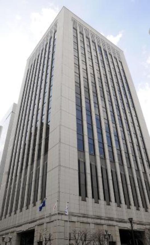 　王子製紙本社＝東京都中央区