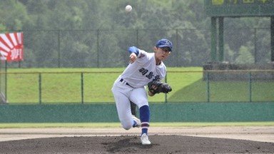 羽島北×長良＝力投する羽島北の先発渡辺＝プリニー
