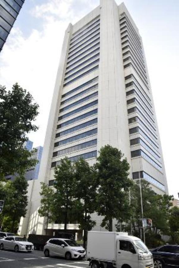 　りそな銀行本社ビル＝大阪市