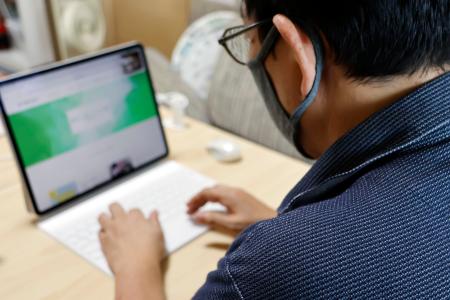 　地震発生翌日に相談窓口を設置した支援団体「ＧＩＤ　Ｌｉｎｋ」代表の椎太信さん＝９月、熊本県