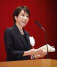 　防衛大学校の卒業式で訓示する高市首相＝１４日午前、神奈川県横須賀市