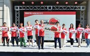 ラリージャパンへの来場を呼びかける自民党モータースポーツ振興議員連盟の古屋圭司会長（前列左）ら＝愛知県庁