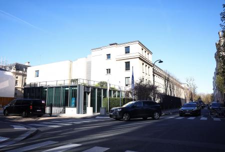 　米中の閣僚級貿易協議が行われているＯＥＣＤ本部＝１５日、パリ（ロイター＝共同）