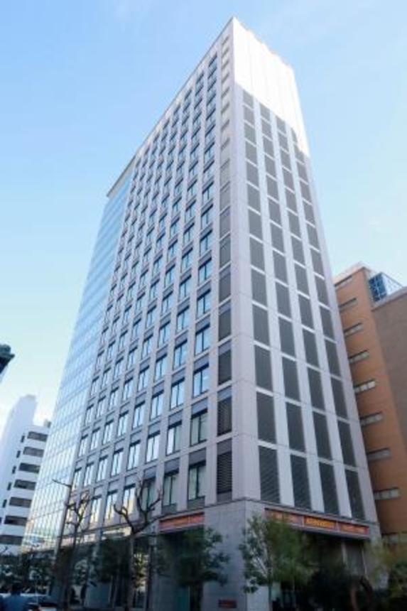 　神商鉄鋼販売大阪本社が入るビル＝１月、大阪市中央区