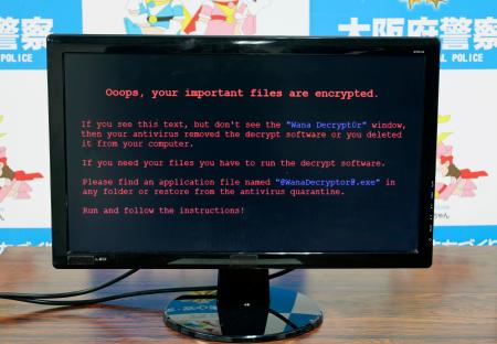 　大阪府警が公開した、ランサムウエアに感染したかのように誤信させた画面表示