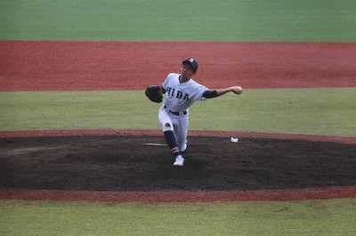 瑞浪×斐太＝力投する斐太の先発小林＝ＫＹＢ