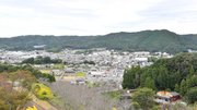 高台に位置する南山公園からは御嵩町の街並みが一望できる＝可児郡御嵩町中