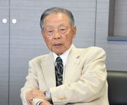 初戦の只見戦に向け、意気込みを語る大垣日大の阪口慶三監督