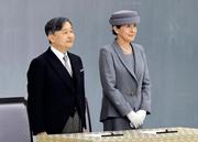 　全国戦没者追悼式に参列された天皇、皇后両陛下＝１５日午前１１時５１分、東京・日本武道館