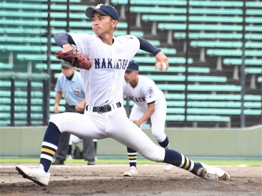 帝京大可児×中津＝先発した中津の春日井＝長良川