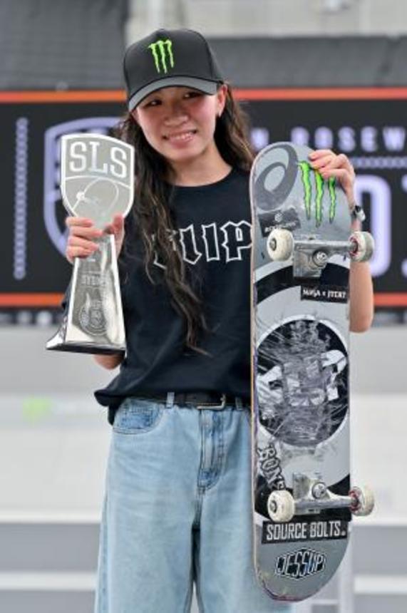 　女子２位に入った赤間凛音＝１５日、シドニー（ゲッティ＝共同）