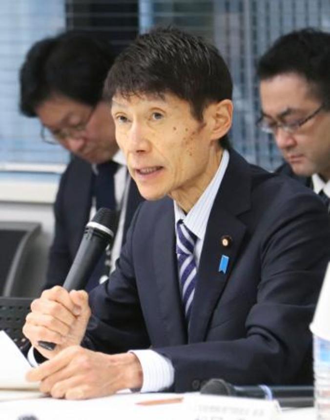 　ＡＩ政策に関する有識者会議で発言する古川デジタル相＝２６日午後、東京都千代田区