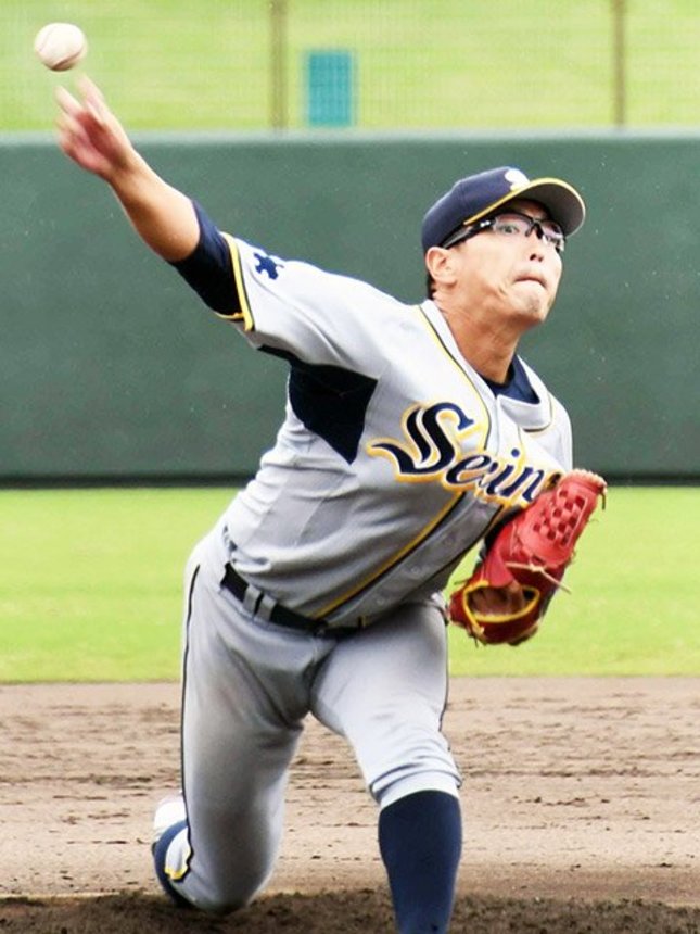 日本製鉄東海ＲＥＸ×西濃運輸＝３番手で登板し３回無失点の西濃運輸・山下＝岡崎市民
