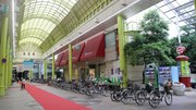 解体を巡る問題が表面化した岐阜高島屋（右側）＝２３日、岐阜市日ノ出町