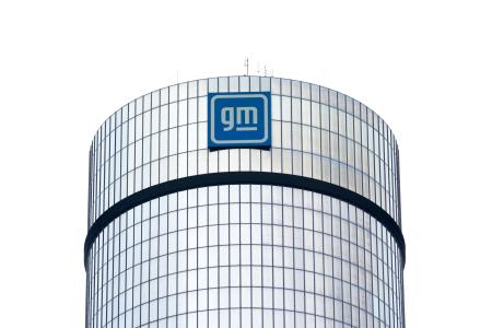 　米ＧＭのロゴ＝米デトロイト、２０２４年４月（ＡＰ＝共同）