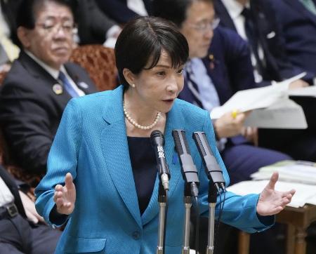 　参院予算委で答弁する高市首相＝５日