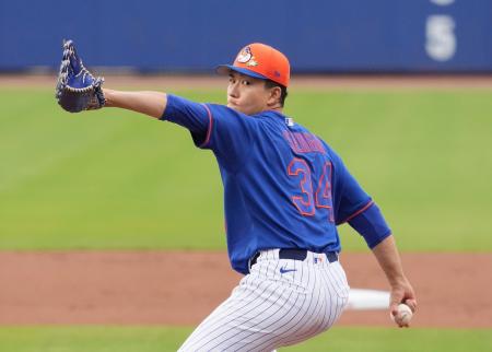 　マーリンズ戦に先発したメッツ・千賀。３回を無安打無失点と好投した＝ポートセントルーシー（共同）