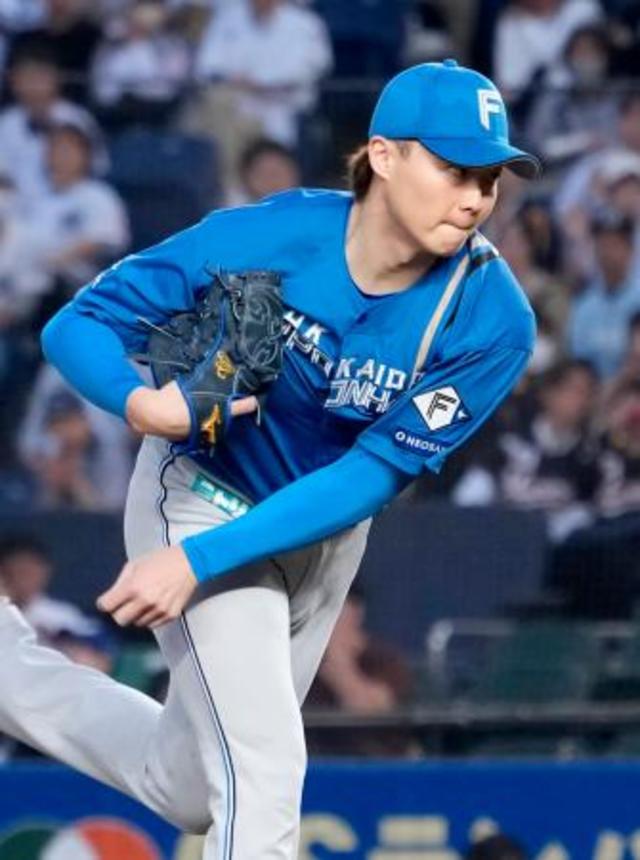 　ロッテ戦に先発した日本ハム・山崎＝ＺＯＺＯマリン