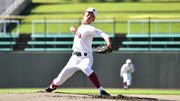 中京×岐阜＝好投する岐阜のエース鷲見＝長良川球場