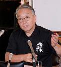 　取材に応じるＮＰＯ法人「抱樸」の奥田知志理事長＝７日午後、北九州市八幡東区