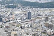 ＪＲ多治見駅周辺の再開発で様変わりした市街地＝多治見市、本社契約ヘリから撮影
