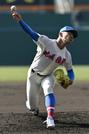 　東洋大姫路戦に先発した花咲徳栄・黒川＝甲子園