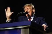 　１０日、米テキサス州で開かれた共和党大会で演説するトランプ大統領（ゲッティ＝共同）