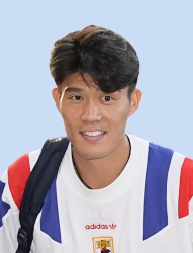 　冨安健洋