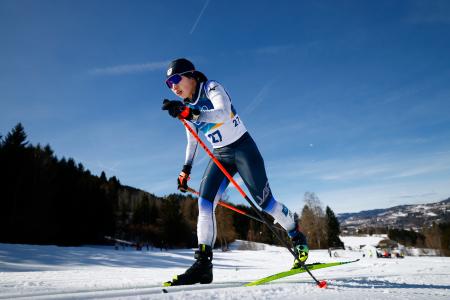 　女子５０キロクラシカルで力走する土屋正恵。２３位だった＝テーゼロ（共同）