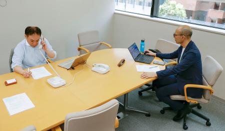 　仙台市での旧優生保護法被害の無料電話相談会＝３日午前、仙台市