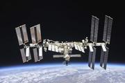 　国際宇宙ステーション（ＮＡＳＡ提供）