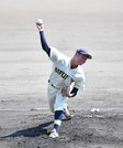 市岐阜商×県岐阜商＝力投する市岐阜商のエース森＝長良川