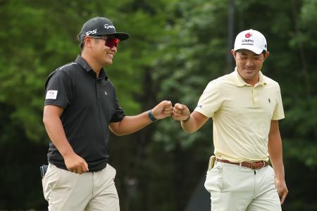 　久常涼（左）、金谷拓実＝２４日、ＴＰＣルイジアナ（ゲッティ＝共同）