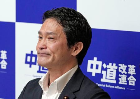 　中道改革連合の議員総会であいさつを終えた小川代表＝１６日午後、国会