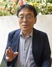 　インタビューに応じる韓国・慶南大の趙成烈・招聘教授＝１３日、ソウル（共同）