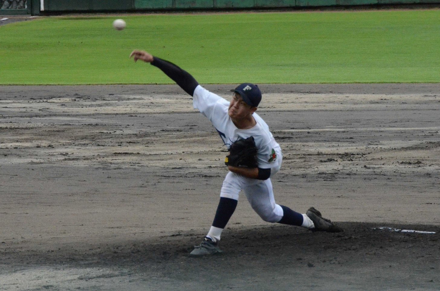 不破×恵那南＝先発する不破の飯沼＝大垣北