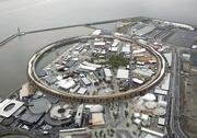 　大阪・関西万博会場の大屋根リング＝５月