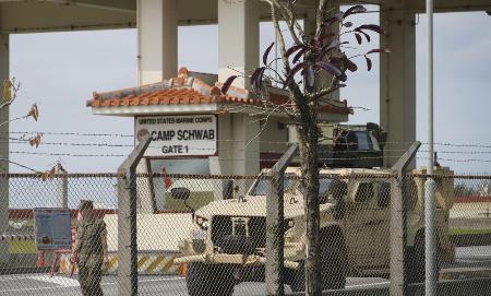 　米軍キャンプ・シュワブのゲート