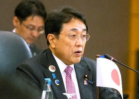 　ＡＳＥＡＮ各国の経済相会合であいさつする赤沢経産相＝２０日、マニラ（共同）