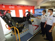 Ｆ４戦闘機３９３号機の部品を使って製作されたコックピット＝岐阜市神田町、自衛館