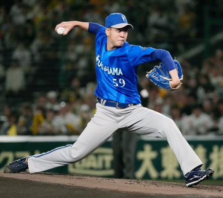 　阪神とのＣＳファイナルステージ第１戦に先発したＤｅＮＡ・平良＝甲子園