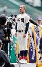 　第９８回選抜高校野球大会の開会式で、選手宣誓する北照の手代森煌斗主将＝１９日午前、甲子園球場