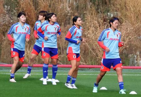 　ハイチ戦に向け、最終調整するサッカー女子日本代表＝サントゥアン（共同）