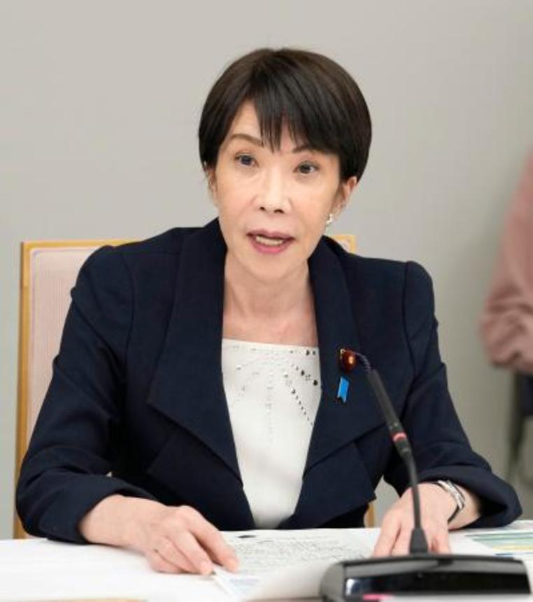 　中東情勢に関する関係閣僚会議で発言する高市首相＝２日午後、首相官邸