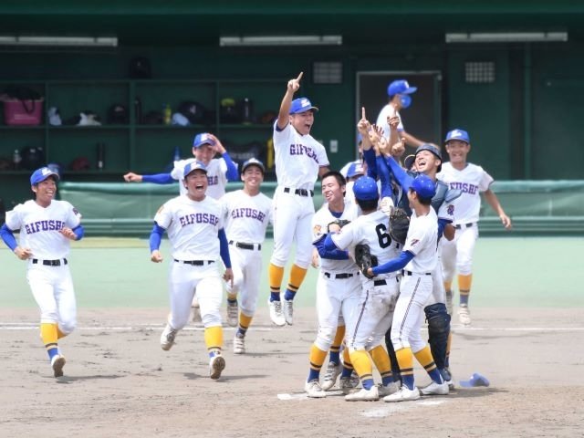 岐阜大会を制した県岐阜商