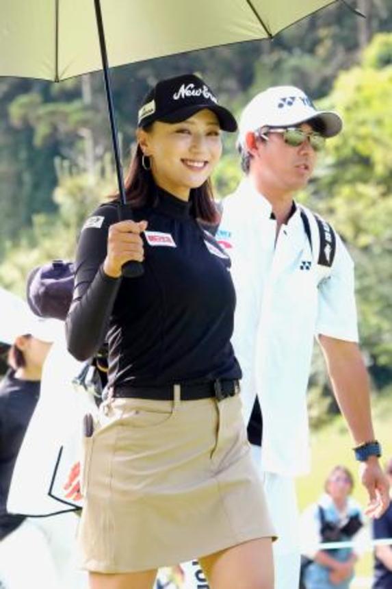 　第１日、７アンダーで単独首位の宮田成華＝ヨネックスＣＣ